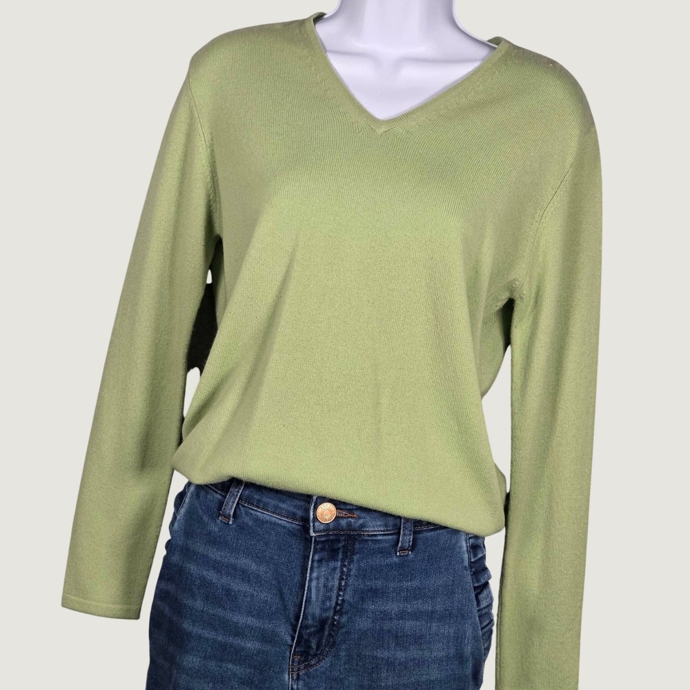 TSE Women Medium V-Neck 100% Cashmere Sweater Light Green Long Sleeve Luxury